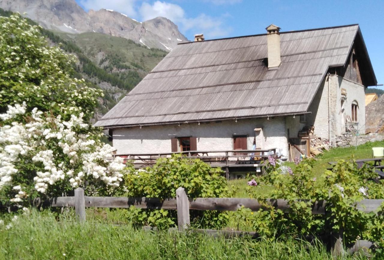 Auberge L'Estoilies Saint-Veran  Exterior photo